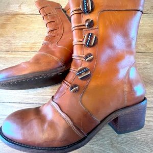 Anthro Fortress of Inca boots 🥾size 38